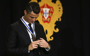 Cristiano Ronaldo received the degree of Grand Officer of the Order of Infante D. Henrique