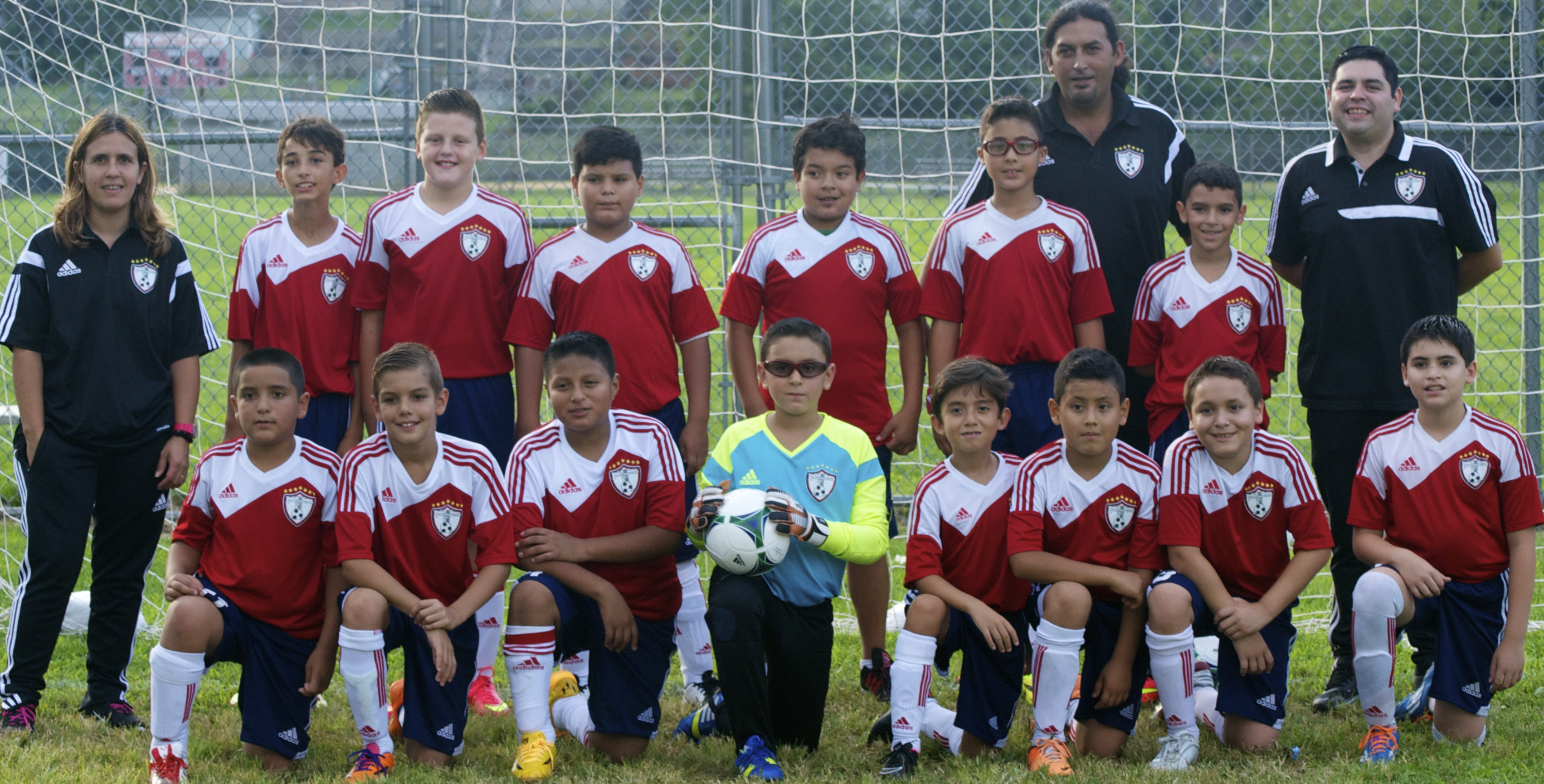 Equipas do Ironbound Soccer Club iniciaram campeonatos de Outono